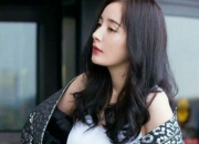 开云sport-钢铁洪流VS血肉长城，一场现代篮球的欧冠淘汰赛