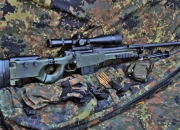 开云体育-弗拉霍维奇持续制造杀伤，莱比锡红牛血拼日本，欧冠舞台上的东西方足球对话