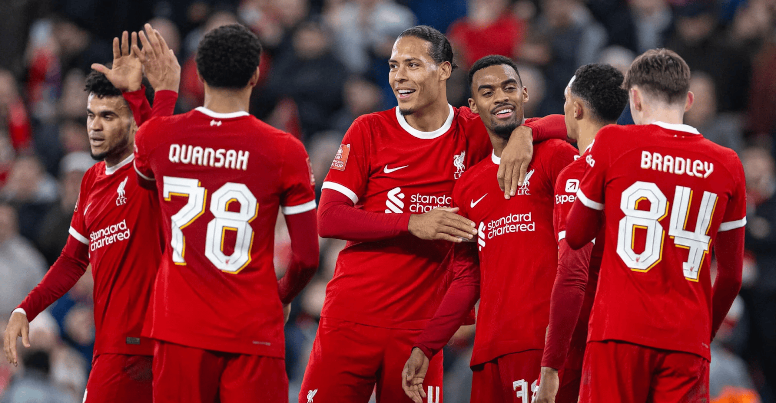 利物浦前锋连入两球帮助球队胜出