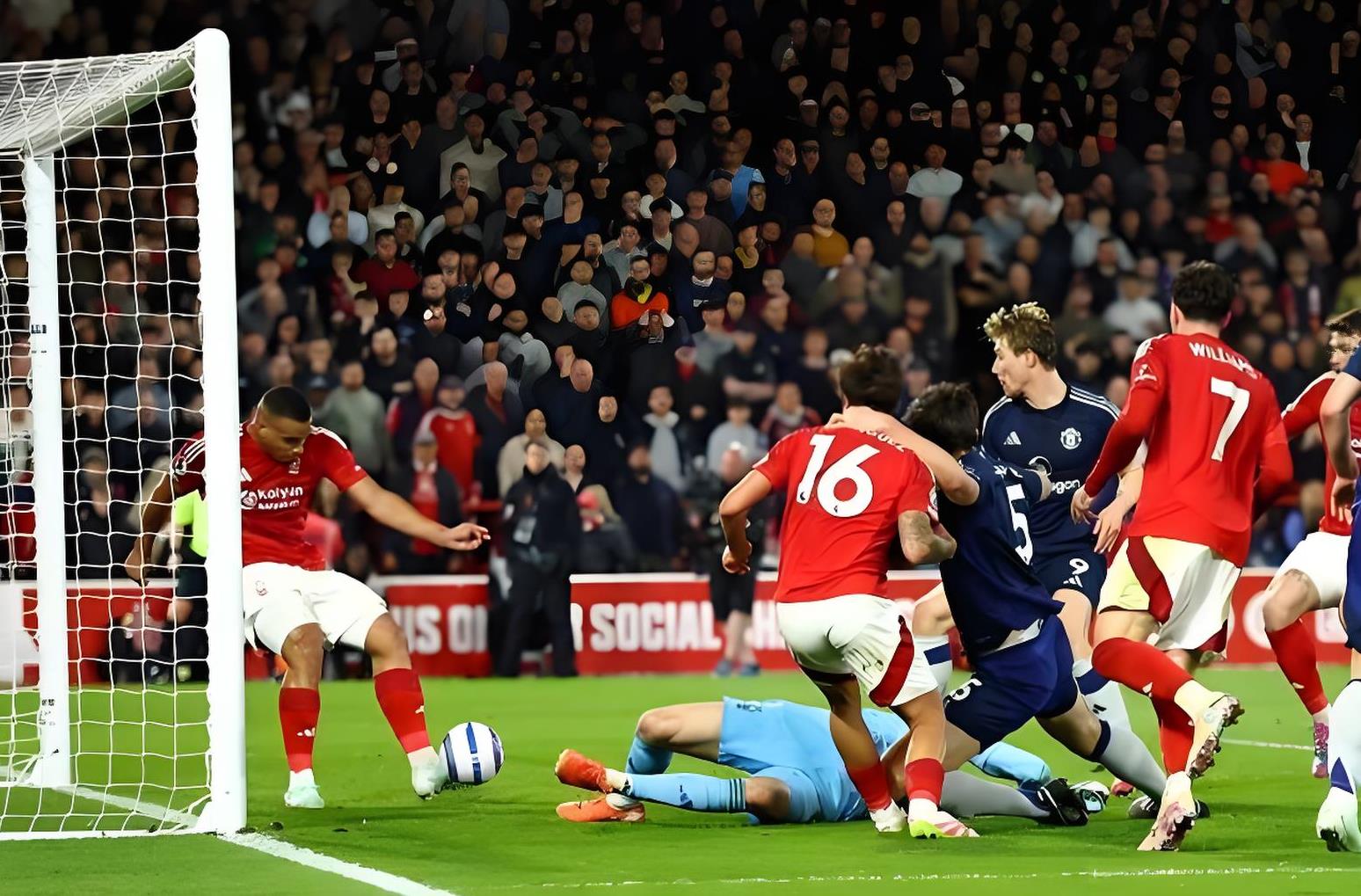 曼联遭遇惨败，连续两轮不胜