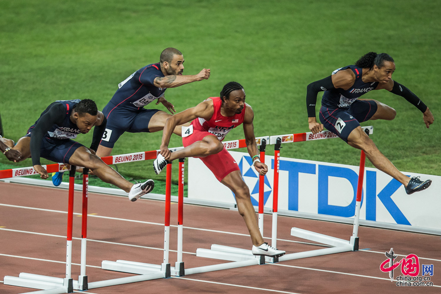 热血激情！俄罗斯摔跤选手夺得金牌的简单介绍