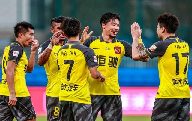鲁能客场大胜河南建业，稳坐积分榜次席
