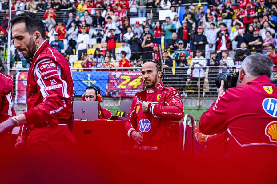 威廉姆斯绝杀迈凯伦,汉密尔顿点燃赛场 威廉姆斯绝杀迈凯伦,汉密尔顿点燃赛场