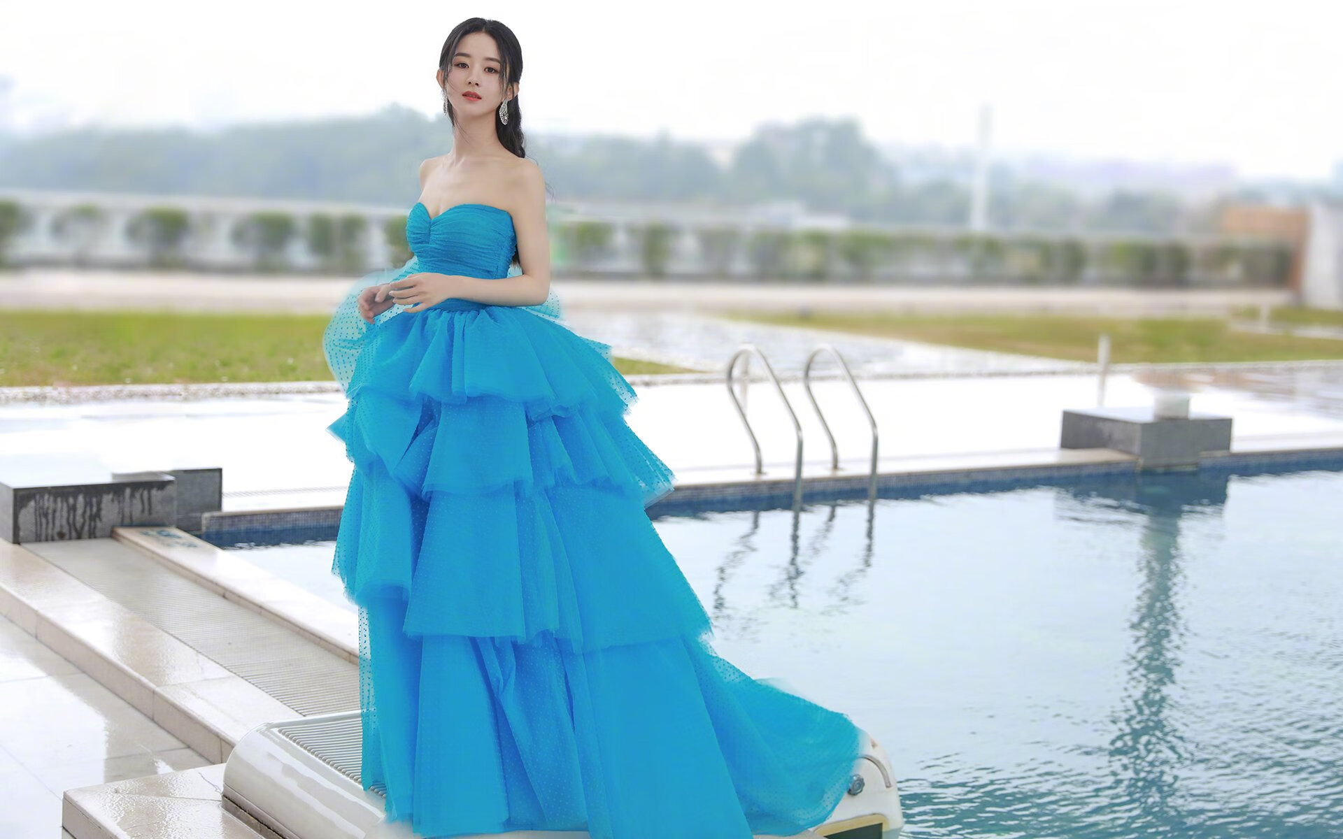 伊萨克独闯荷智防线,一场跨越洲际的个人杀伤秀