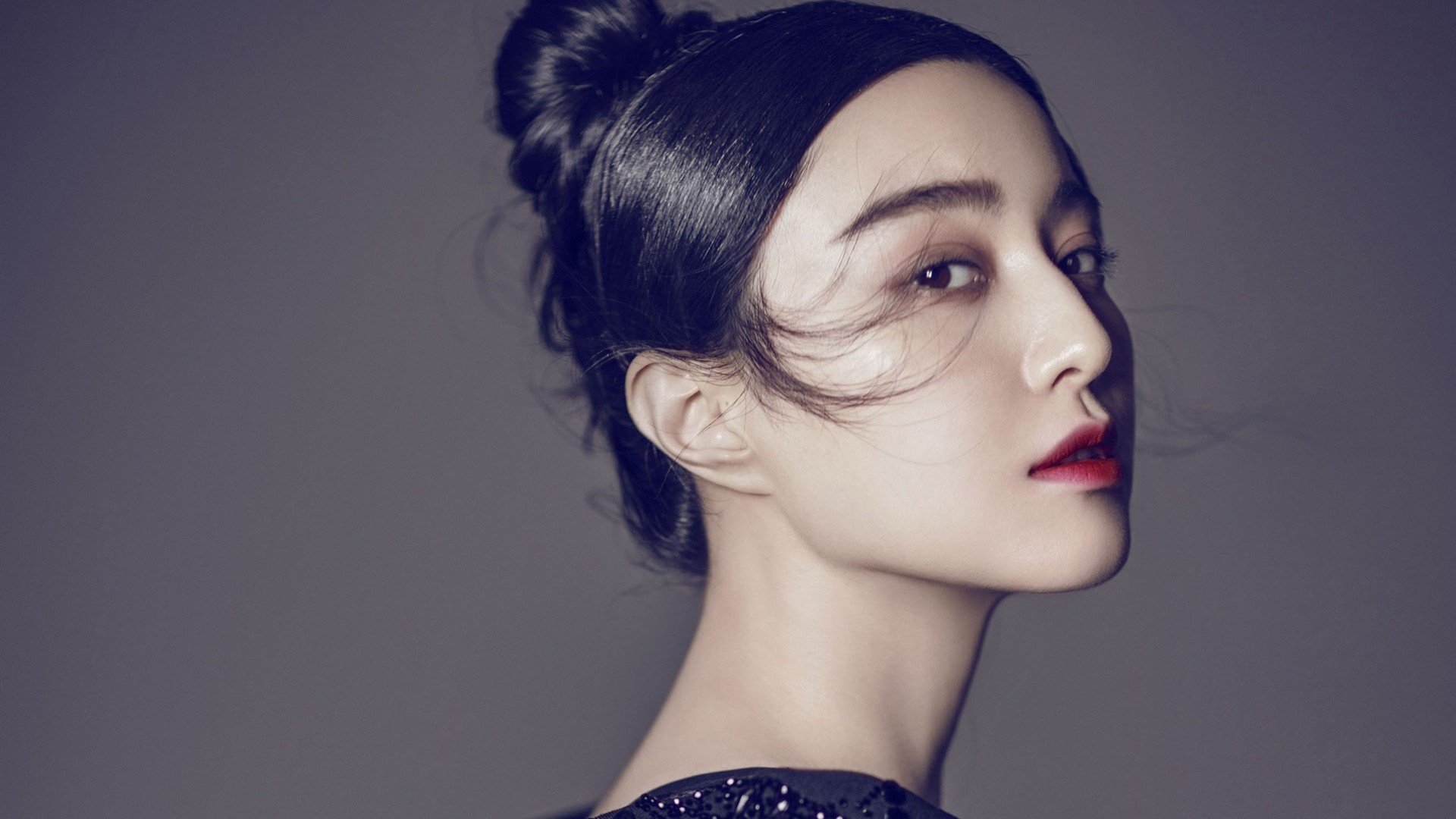 阿圭罗跨界神迹,牙买加持下,NBA季后赛惊现足球巨星接管比赛