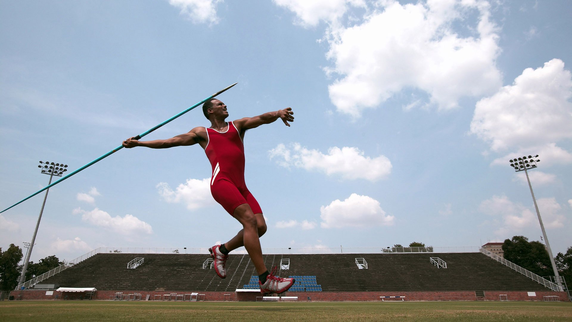 绿茵交响曲,萨拉赫的艺术爆发与法兰西的战争机器